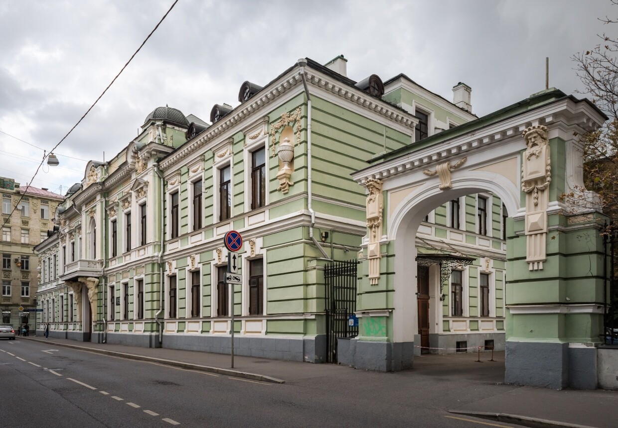 Форум дом народов. Особняк викулы морозова в подсосенском переулке. подсосенский переулок 21 особняк морозова. усадьба морозовых в москве подсосенский переулок. дом морозова в подсосенском переулке в москве.