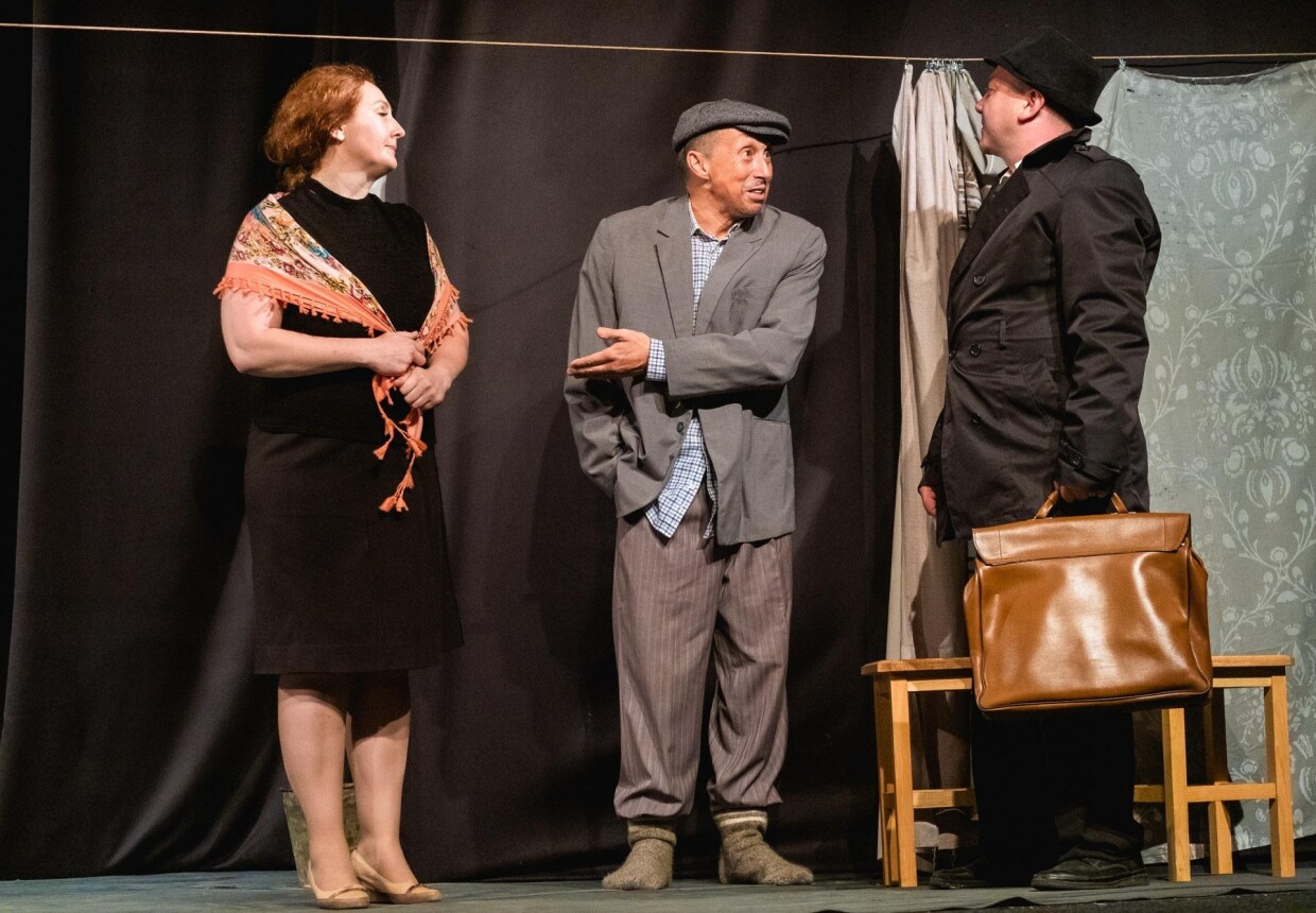 Дом актера артисты. Дом актера воронеж большой зал. Дом актера артисты. Театр дом актера красноярск. Театр дом актера красноярск.